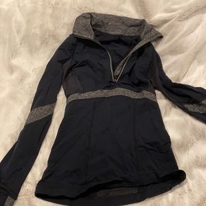 Lululemon quarter zip long sleeve